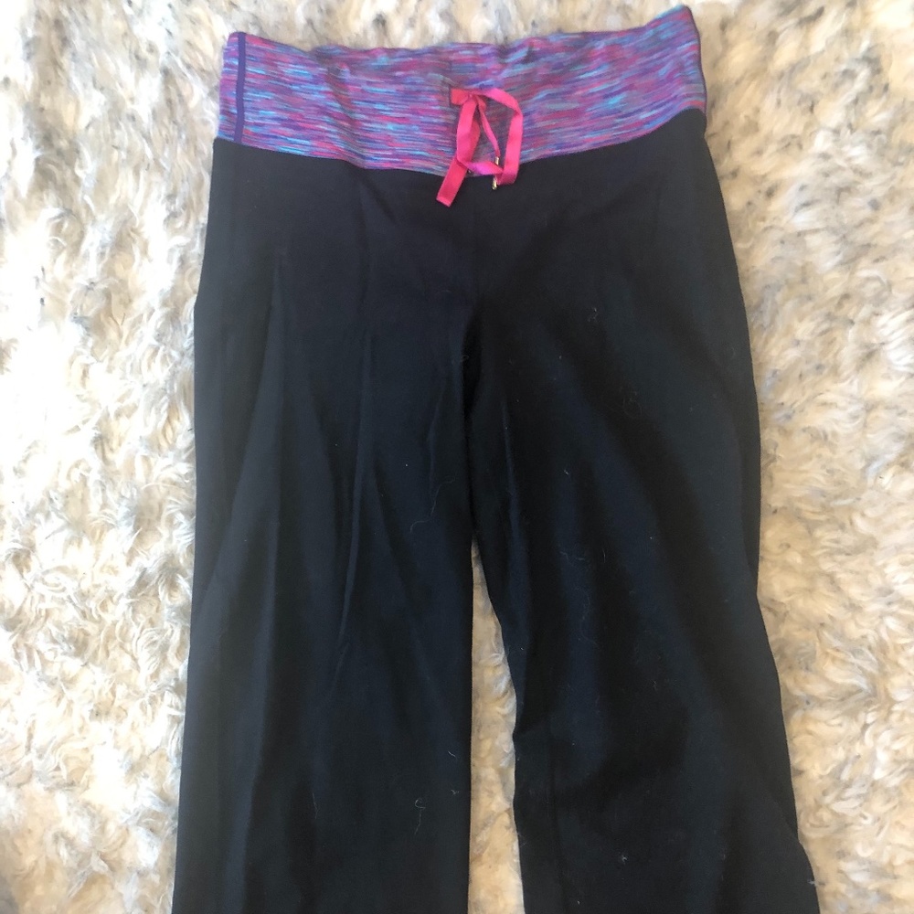 Lululemon cropped flair leggings